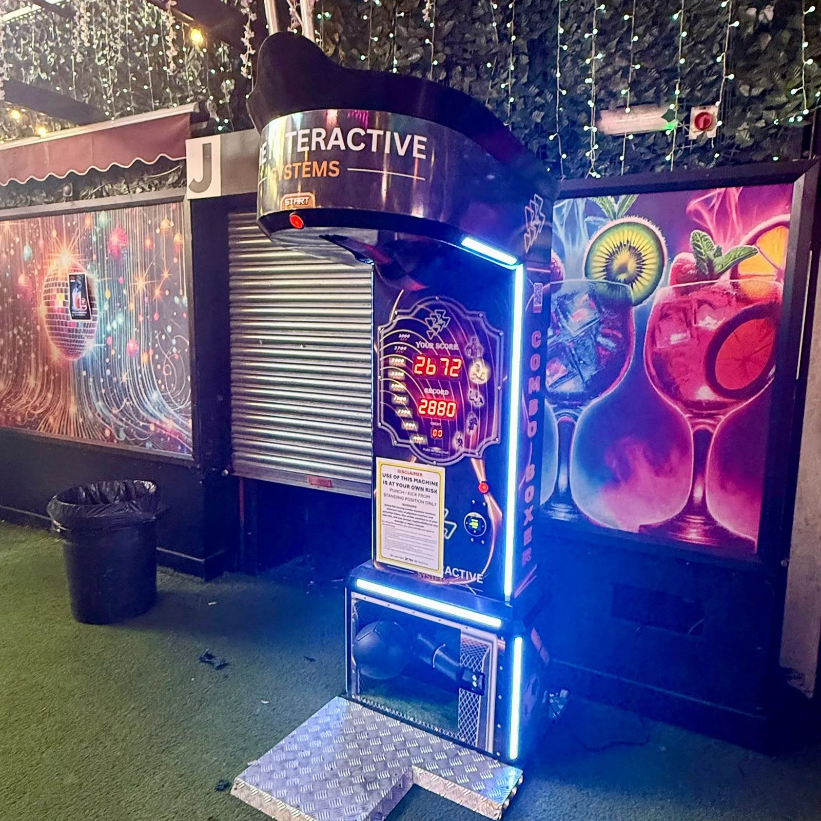 Power Punch boxing machine with LED edges and score display